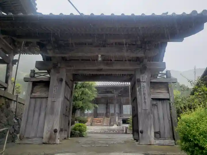 敬善寺の山門・神門