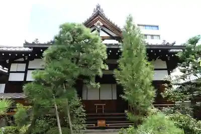 宝蔵寺の本殿・本堂