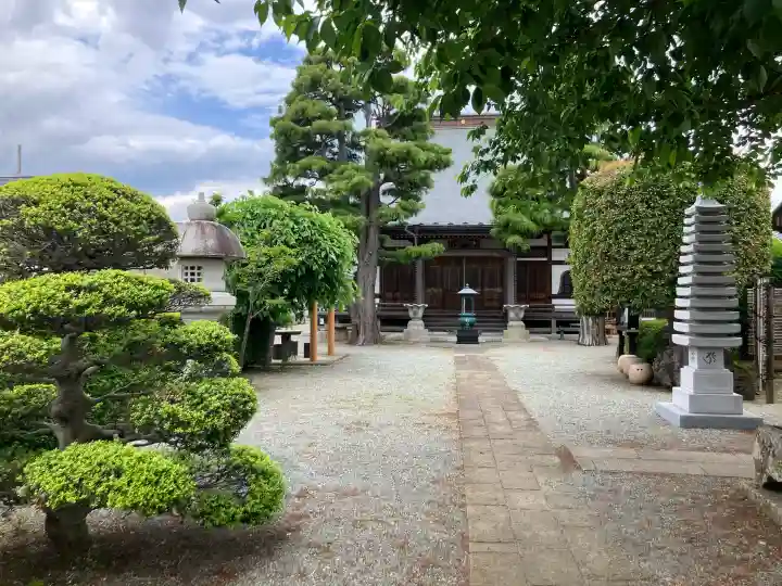 浄心寺の{uncategorized: "未分類", other: "その他", undefined: "問題あり", building: "その他建物", grave: "お墓", sacred_gate: "鳥居", guardian: "狛犬", statue: "像", buddha: "仏像", history: "歴史", nature: "自然", garden: "庭園", animal: "動物", pagoda: "塔", temizu: "手水舎", mountain_gate: "山門・神門", sanctuary: "本殿・本堂", subordinate: "末社・摂社", art: "芸術", scenery: "景色", jizo: "地蔵", ema: "絵馬", goshuin: "御朱印", omikuji: "おみくじ", items: "授与品その他", amulet: "お守り", goshuincho: "御朱印帳", eats: "食事", festival: "お祭り", votive_dance: "神楽", shichigosan: "七五三参", wedding: "結婚式", experience: "体験その他", initially: "初詣", around: "周辺", anti_infection: "感染症対策"}