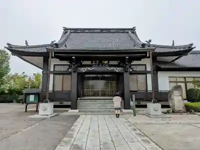 善光寺の本殿・本堂