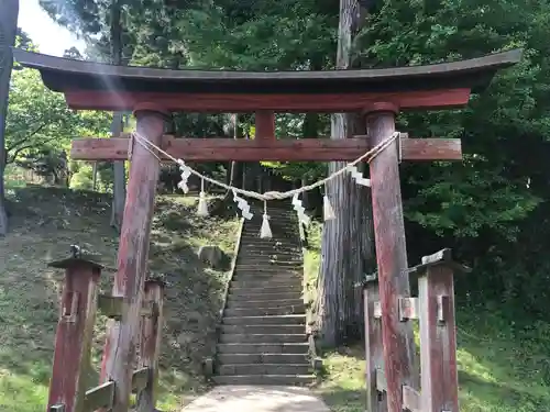 白山神社の鳥居