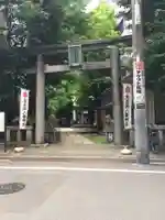 銀杏岡八幡神社の鳥居