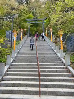 武蔵御嶽神社の鳥居