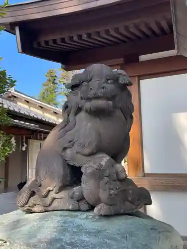 代田八幡神社の狛犬