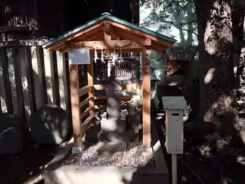 小岩神社の末社・摂社