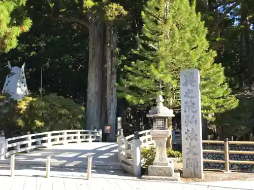 高野山金剛峯寺奥の院(和歌山県)