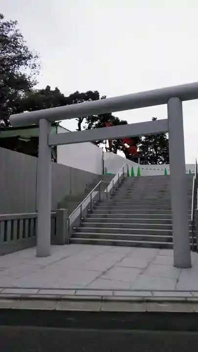 駒込妙義神社の鳥居