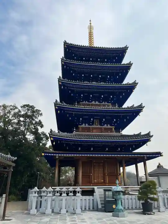 中山寺の{uncategorized: "未分類", other: "その他", undefined: "問題あり", building: "その他建物", grave: "お墓", sacred_gate: "鳥居", guardian: "狛犬", statue: "像", buddha: "仏像", history: "歴史", nature: "自然", garden: "庭園", animal: "動物", pagoda: "塔", temizu: "手水舎", mountain_gate: "山門・神門", sanctuary: "本殿・本堂", subordinate: "末社・摂社", art: "芸術", scenery: "景色", jizo: "地蔵", ema: "絵馬", goshuin: "御朱印", omikuji: "おみくじ", items: "授与品その他", amulet: "お守り", goshuincho: "御朱印帳", eats: "食事", festival: "お祭り", votive_dance: "神楽", shichigosan: "七五三参", wedding: "結婚式", experience: "体験その他", initially: "初詣", around: "周辺", anti_infection: "感染症対策"}
