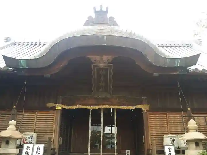 柿本神社の本殿・本堂