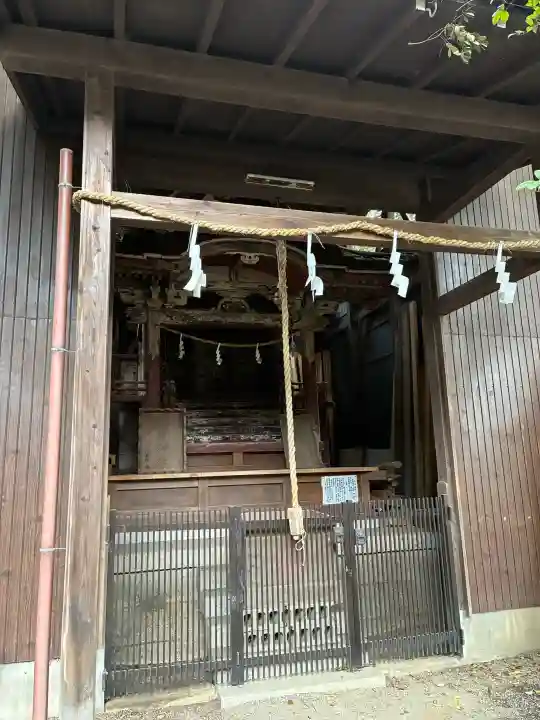 萩原神社の{uncategorized: "未分類", other: "その他", undefined: "問題あり", building: "その他建物", grave: "お墓", sacred_gate: "鳥居", guardian: "狛犬", statue: "像", buddha: "仏像", history: "歴史", nature: "自然", garden: "庭園", animal: "動物", pagoda: "塔", temizu: "手水舎", mountain_gate: "山門・神門", sanctuary: "本殿・本堂", subordinate: "末社・摂社", art: "芸術", scenery: "景色", jizo: "地蔵", ema: "絵馬", goshuin: "御朱印", omikuji: "おみくじ", items: "授与品その他", amulet: "お守り", goshuincho: "御朱印帳", eats: "食事", festival: "お祭り", votive_dance: "神楽", shichigosan: "七五三参", wedding: "結婚式", experience: "体験その他", initially: "初詣", around: "周辺", anti_infection: "感染症対策"}