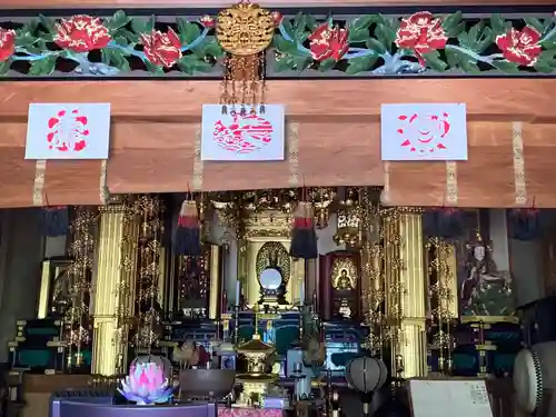 真楽寺の本殿・本堂