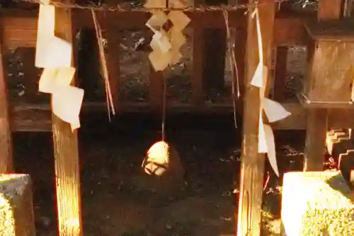 磯部稲村神社の{uncategorized: "未分類", other: "その他", undefined: "問題あり", building: "その他建物", grave: "お墓", sacred_gate: "鳥居", guardian: "狛犬", statue: "像", buddha: "仏像", history: "歴史", nature: "自然", garden: "庭園", animal: "動物", pagoda: "塔", temizu: "手水舎", mountain_gate: "山門・神門", sanctuary: "本殿・本堂", subordinate: "末社・摂社", art: "芸術", scenery: "景色", jizo: "地蔵", ema: "絵馬", goshuin: "御朱印", omikuji: "おみくじ", items: "授与品その他", amulet: "お守り", goshuincho: "御朱印帳", eats: "食事", festival: "お祭り", votive_dance: "神楽", shichigosan: "七五三参", wedding: "結婚式", experience: "体験その他", initially: "初詣", around: "周辺", anti_infection: "感染症対策"}