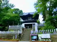 布施弁天 東海寺の山門・神門