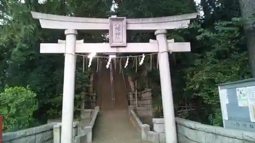 八幡神社の鳥居