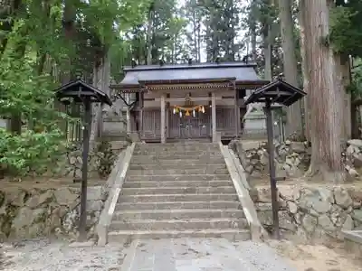 高田神社の本殿・本堂