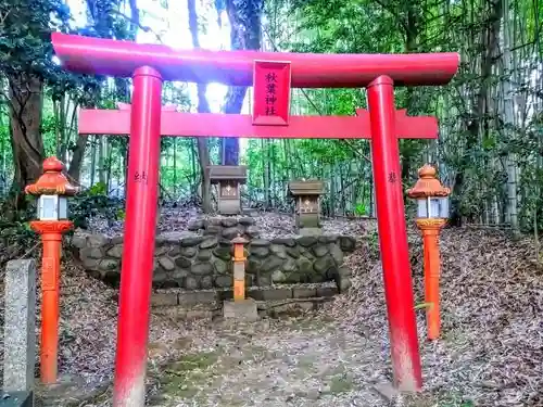 七社神社（半月七社神社）の鳥居