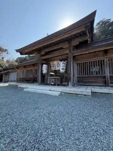 佐太神社の{uncategorized: "未分類", other: "その他", undefined: "問題あり", building: "その他建物", grave: "お墓", sacred_gate: "鳥居", guardian: "狛犬", statue: "像", buddha: "仏像", history: "歴史", nature: "自然", garden: "庭園", animal: "動物", pagoda: "塔", temizu: "手水舎", mountain_gate: "山門・神門", sanctuary: "本殿・本堂", subordinate: "末社・摂社", art: "芸術", scenery: "景色", jizo: "地蔵", ema: "絵馬", goshuin: "御朱印", omikuji: "おみくじ", items: "授与品その他", amulet: "お守り", goshuincho: "御朱印帳", eats: "食事", festival: "お祭り", votive_dance: "神楽", shichigosan: "七五三参", wedding: "結婚式", experience: "体験その他", initially: "初詣", around: "周辺", anti_infection: "感染症対策"}