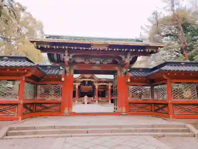 根津神社の山門・神門