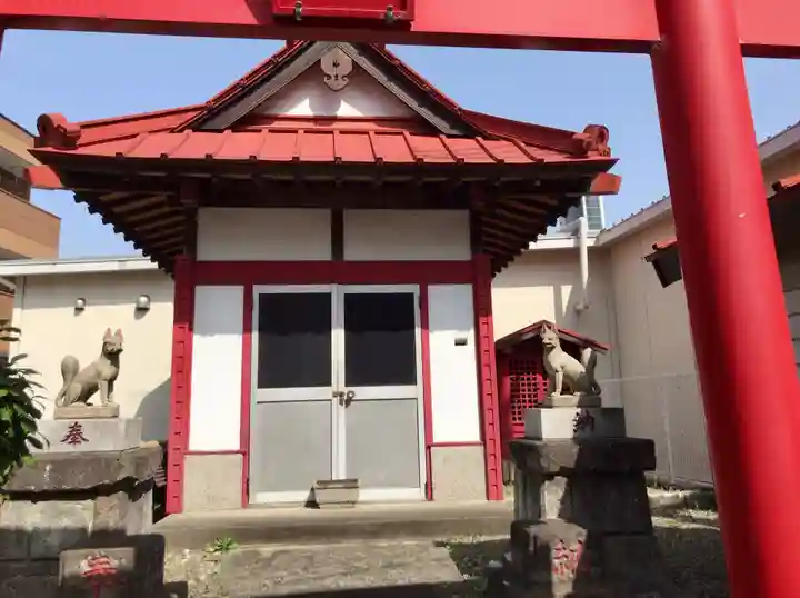 鼻黒稲荷大明神(神奈川県)