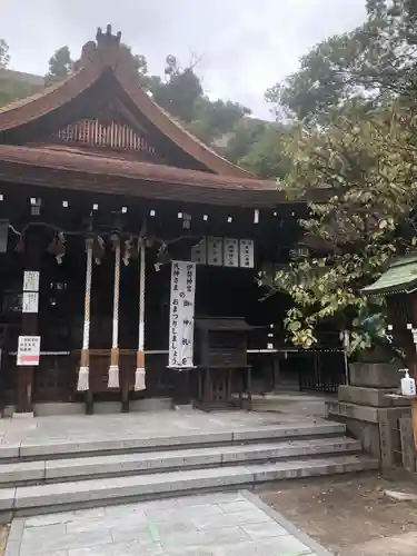 松山神社の本殿・本堂