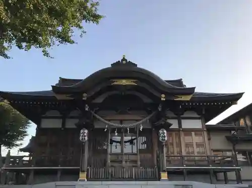 子守神社の本殿