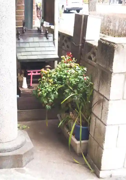 諏訪神社の末社・摂社