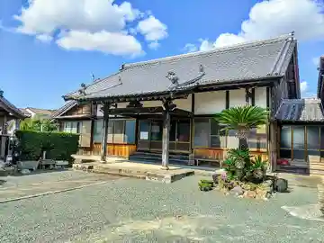 極楽寺の本殿・本堂