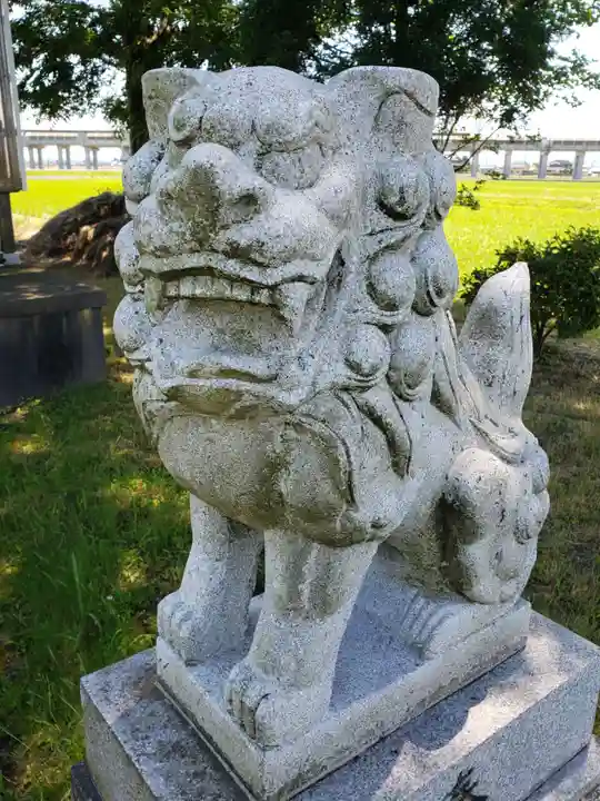 家栄神社の狛犬