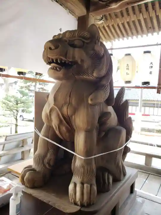 放生津八幡宮の狛犬