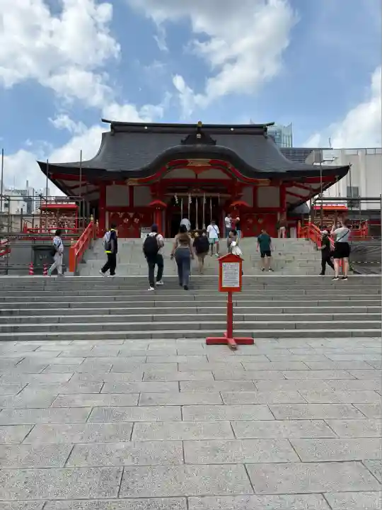 花園神社の本殿・本堂