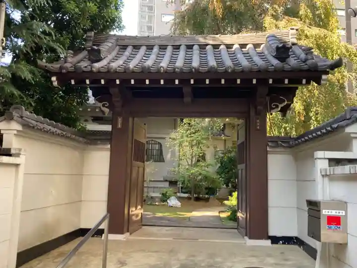 光専寺の山門・神門