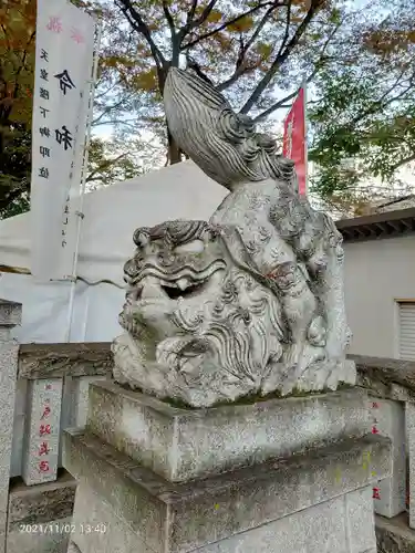 大鳥神社の狛犬