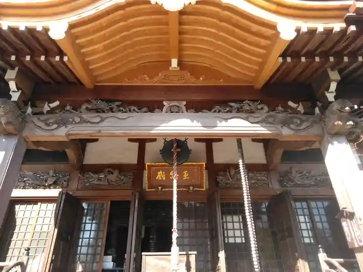 臨済寺の本殿・本堂