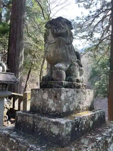 榛名神社の狛犬