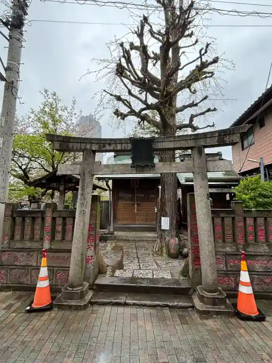 於咲稲荷神社・波除(浪除)稲荷神社(東京都)