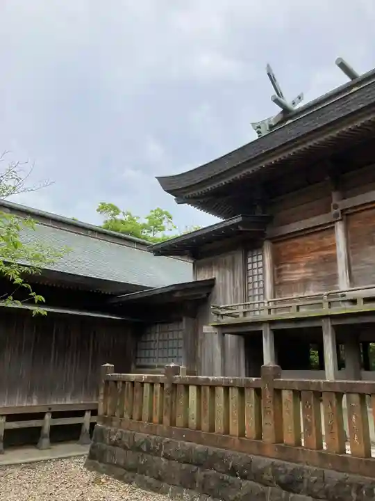 諏訪神社の本殿・本堂