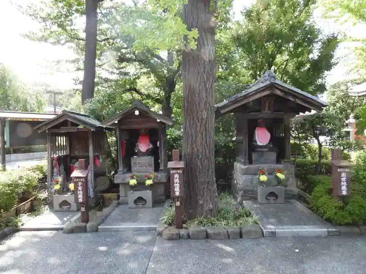 浅草寺の地蔵
