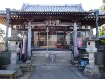 萬生寺の本殿・本堂
