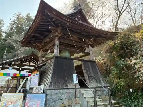 岡寺（龍蓋寺）の{uncategorized: "未分類", other: "その他", undefined: "問題あり", building: "その他建物", grave: "お墓", sacred_gate: "鳥居", guardian: "狛犬", statue: "像", buddha: "仏像", history: "歴史", nature: "自然", garden: "庭園", animal: "動物", pagoda: "塔", temizu: "手水舎", mountain_gate: "山門・神門", sanctuary: "本殿・本堂", subordinate: "末社・摂社", art: "芸術", scenery: "景色", jizo: "地蔵", ema: "絵馬", goshuin: "御朱印", omikuji: "おみくじ", items: "授与品その他", amulet: "お守り", goshuincho: "御朱印帳", eats: "食事", festival: "お祭り", votive_dance: "神楽", shichigosan: "七五三参", wedding: "結婚式", experience: "体験その他", initially: "初詣", around: "周辺", anti_infection: "感染症対策"}