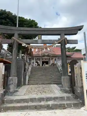 普天満宮の{uncategorized: "未分類", other: "その他", undefined: "問題あり", building: "その他建物", grave: "お墓", sacred_gate: "鳥居", guardian: "狛犬", statue: "像", buddha: "仏像", history: "歴史", nature: "自然", garden: "庭園", animal: "動物", pagoda: "塔", temizu: "手水舎", mountain_gate: "山門・神門", sanctuary: "本殿・本堂", subordinate: "末社・摂社", art: "芸術", scenery: "景色", jizo: "地蔵", ema: "絵馬", goshuin: "御朱印", omikuji: "おみくじ", items: "授与品その他", amulet: "お守り", goshuincho: "御朱印帳", eats: "食事", festival: "お祭り", votive_dance: "神楽", shichigosan: "七五三参", wedding: "結婚式", experience: "体験その他", initially: "初詣", around: "周辺", anti_infection: "感染症対策"}