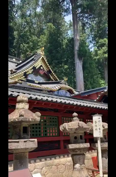 日光二荒山神社の{uncategorized: "未分類", other: "その他", undefined: "問題あり", building: "その他建物", grave: "お墓", sacred_gate: "鳥居", guardian: "狛犬", statue: "像", buddha: "仏像", history: "歴史", nature: "自然", garden: "庭園", animal: "動物", pagoda: "塔", temizu: "手水舎", mountain_gate: "山門・神門", sanctuary: "本殿・本堂", subordinate: "末社・摂社", art: "芸術", scenery: "景色", jizo: "地蔵", ema: "絵馬", goshuin: "御朱印", omikuji: "おみくじ", items: "授与品その他", amulet: "お守り", goshuincho: "御朱印帳", eats: "食事", festival: "お祭り", votive_dance: "神楽", shichigosan: "七五三参", wedding: "結婚式", experience: "体験その他", initially: "初詣", around: "周辺", anti_infection: "感染症対策"}