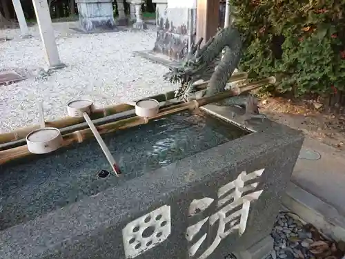 古村積神社の手水舎