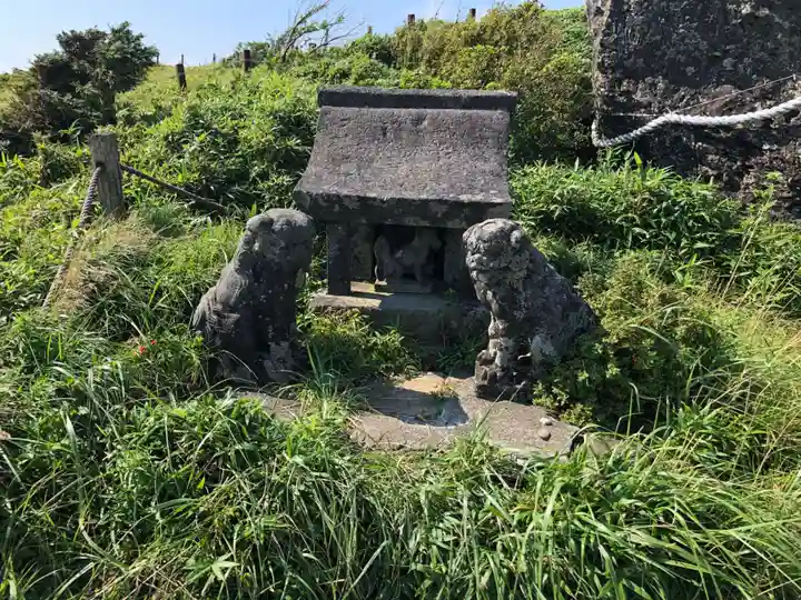 箱根元宮の末社・摂社