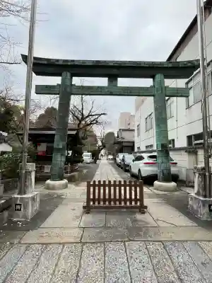 名古屋東照宮の{uncategorized: "未分類", other: "その他", undefined: "問題あり", building: "その他建物", grave: "お墓", sacred_gate: "鳥居", guardian: "狛犬", statue: "像", buddha: "仏像", history: "歴史", nature: "自然", garden: "庭園", animal: "動物", pagoda: "塔", temizu: "手水舎", mountain_gate: "山門・神門", sanctuary: "本殿・本堂", subordinate: "末社・摂社", art: "芸術", scenery: "景色", jizo: "地蔵", ema: "絵馬", goshuin: "御朱印", omikuji: "おみくじ", items: "授与品その他", amulet: "お守り", goshuincho: "御朱印帳", eats: "食事", festival: "お祭り", votive_dance: "神楽", shichigosan: "七五三参", wedding: "結婚式", experience: "体験その他", initially: "初詣", around: "周辺", anti_infection: "感染症対策"}