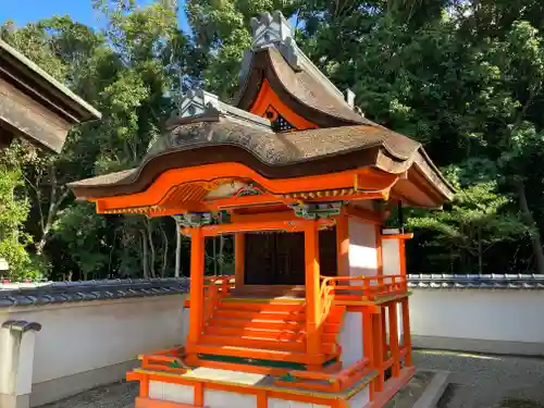 聖神社の末社