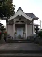 遍照寺の本殿・本堂