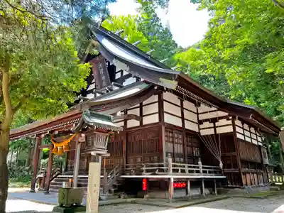 大津神社の本殿・本堂