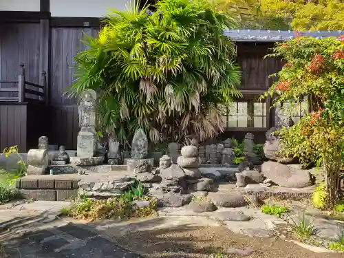 観音寺の建物その他