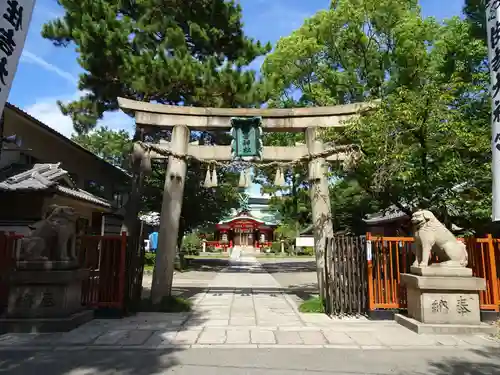 港住吉神社の鳥居