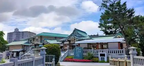 亀山八幡宮の建物その他